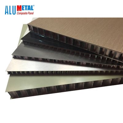 0.08MM پلاستیک سنگ لانه زنبوری پانل در فضای باز 1000mm A2 FR